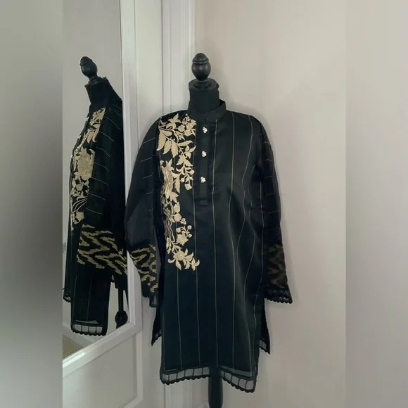 Thread and Motifs Dresses | Pakistani Indian Shalwar Kameez Semi Formal | Color: Black | Size: L | Shopwithsummer's Closet